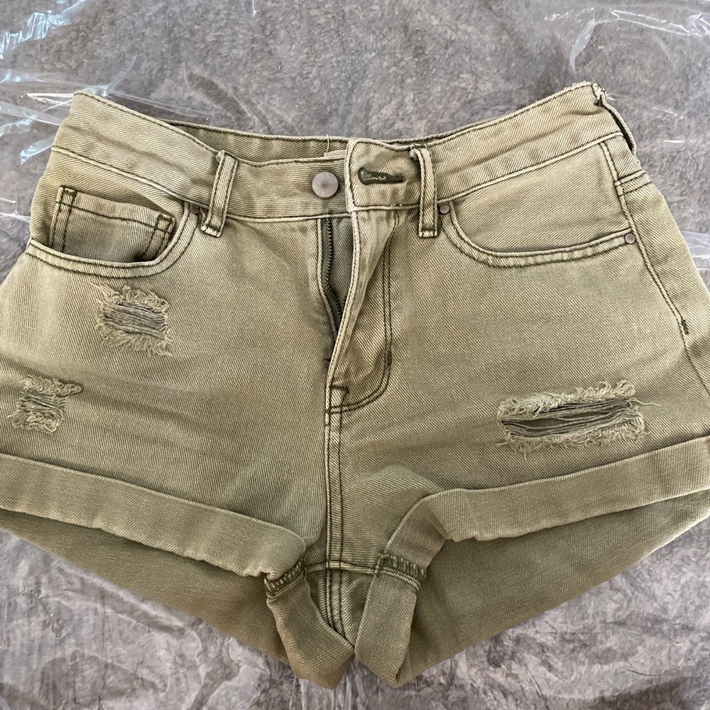 Bullhead High Rise Shorts